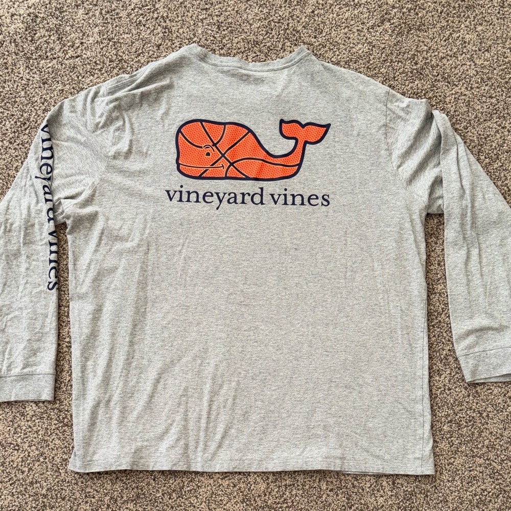 Vineyard Vines Basketball Whale Gray Long Sleeve Tee Mens XXL